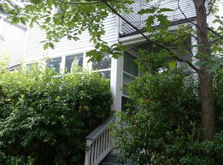 6928 30th Ave S, Seattle, WA 98108