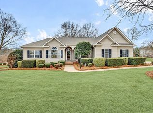 312 Green Oaks Rd, Greenwood, SC 29649