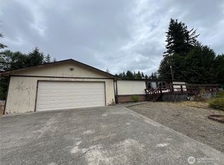 124 W Blakely Dr, Elma, WA 98541