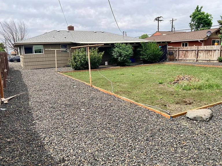 507 Canterbury Ln — Photo 5