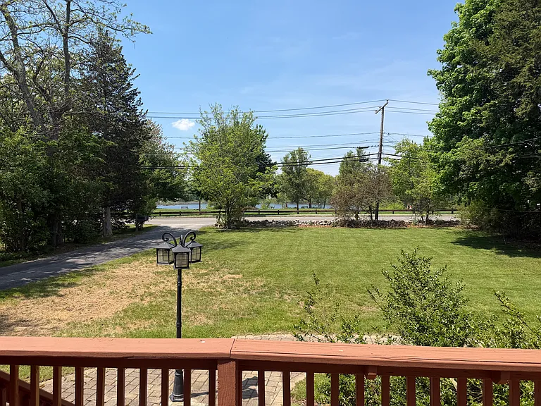 Pond St — Photo 21