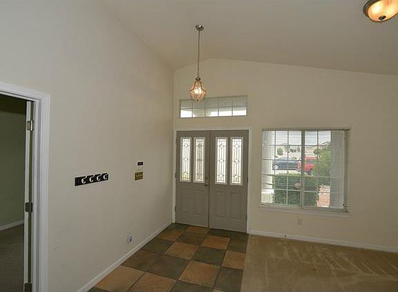 3rd image of 612 La Florida Dr
