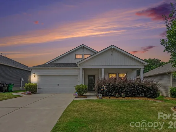 9330 Festival Way, Charlotte, NC 28215