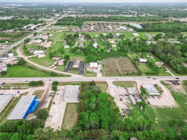 Manvel Rd, Pearland, TX 77584