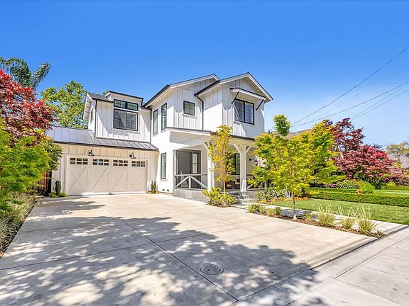 2nd image of 1087 Carolyn Ave