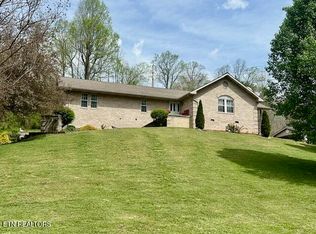 200 Simpson Ln, Wallins Creek, KY 40873