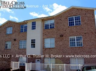 2700 University Ave APT 302, Morgantown, WV 26505