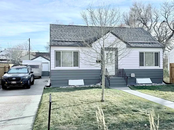 1115 E 23rd St, Cheyenne, WY 82001