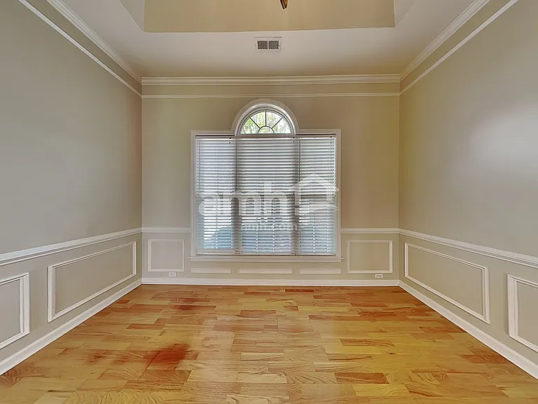 331 Surrywood Dr — Photo 5