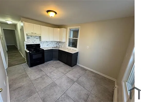 426 S 17th St #2 — Photo 1