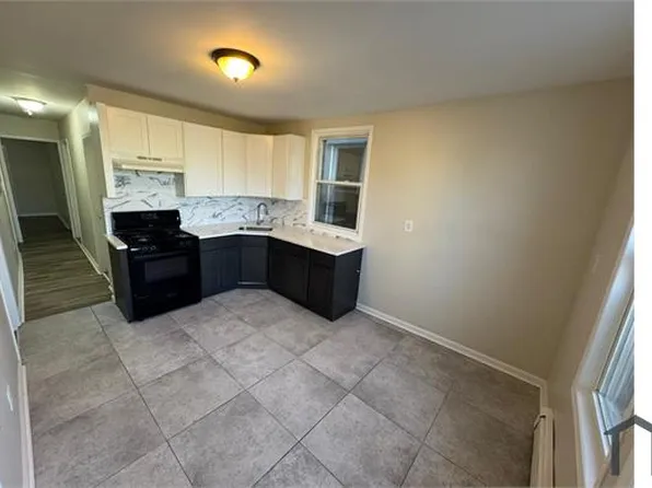 426 S 17th St, Newark, NJ
