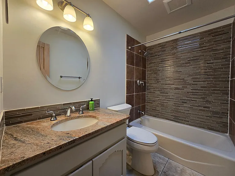 4 Inez Ct — Photo 28
