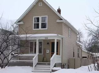 518 Cherry St, Grand Forks, ND 58201