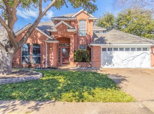 2721 Maple Brook Ct, Bedford, TX 76021