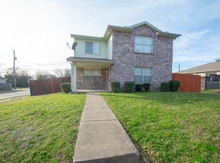 2703 Clayton Oaks Dr, Dallas, TX 75227