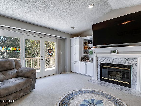 5th image of 223 Bokoshe Cir