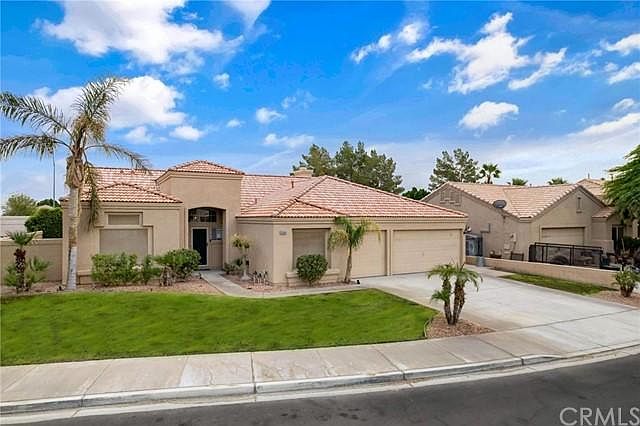 1st image of 45060 Desert Hills Ct