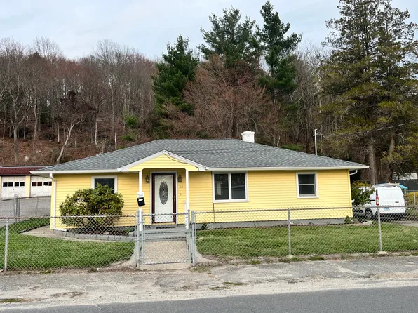 341 Oak St, Waterbury, CT 06705