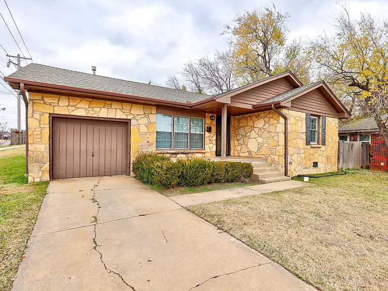 2849 Cambridge Ct — Photo 20