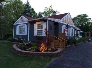 6183 W River Rd, Flushing, MI 48433