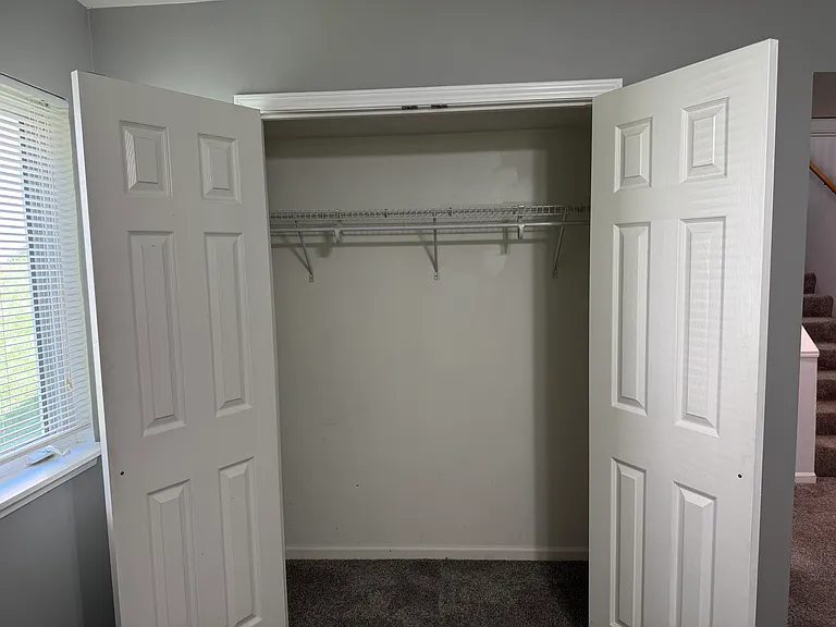 1125 Newfoundland Dr — Photo 12