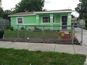 1st image of 3622 E Wilder Ave
