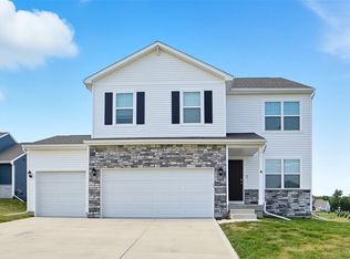 1726 Southbridge Dr, Adel, IA 50003