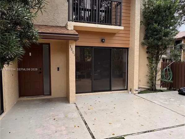 3801 Cocoplum Cir #35134, Pompano Beach, FL 33063