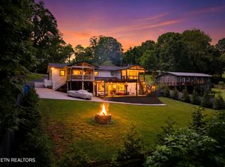 9229 Topoco Dr, Knoxville, TN 37922