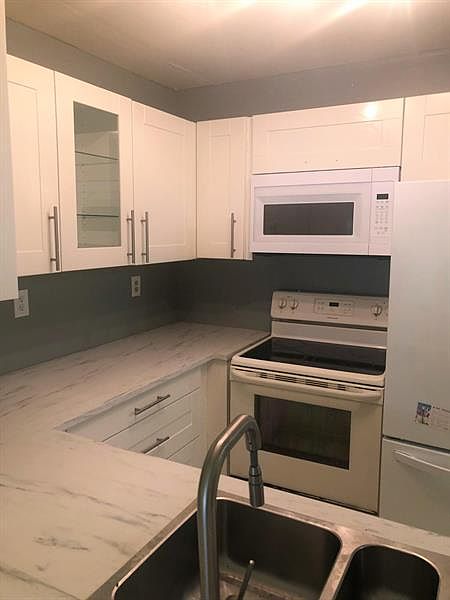 1st image of 4277 NW 89th Ave