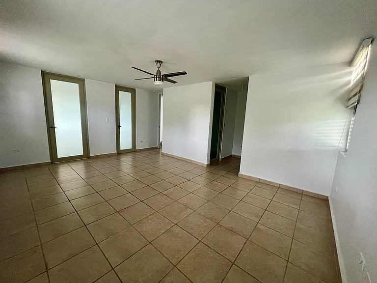 11 Camino Real — Photo 24
