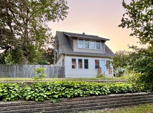 929 Barclay St, Saint Paul, MN 55106