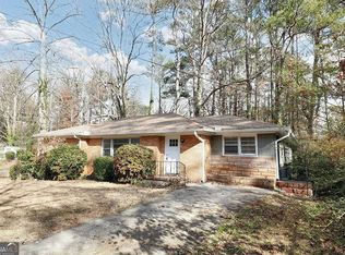 2576 Wood Valley Dr, East Pt, GA 30344
