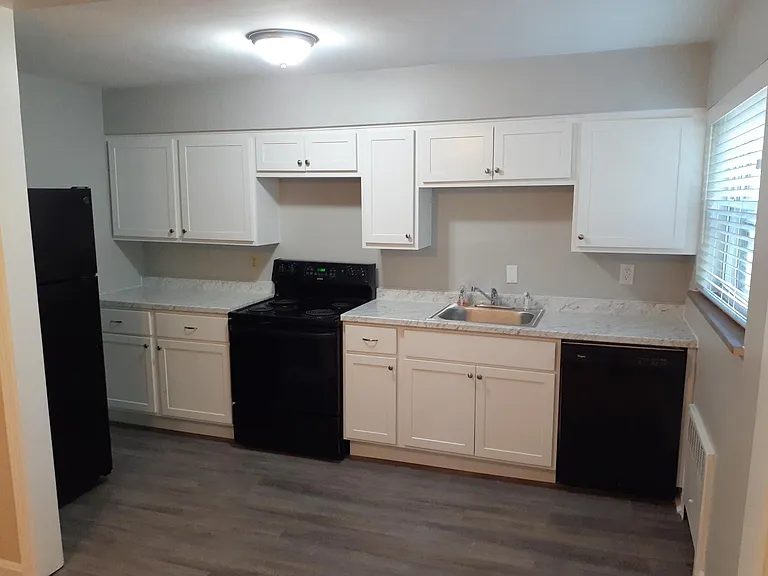 1494 Beacon St #2 — Photo 4