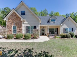 565 Jefferson Walk Cir, Jefferson, GA 30549