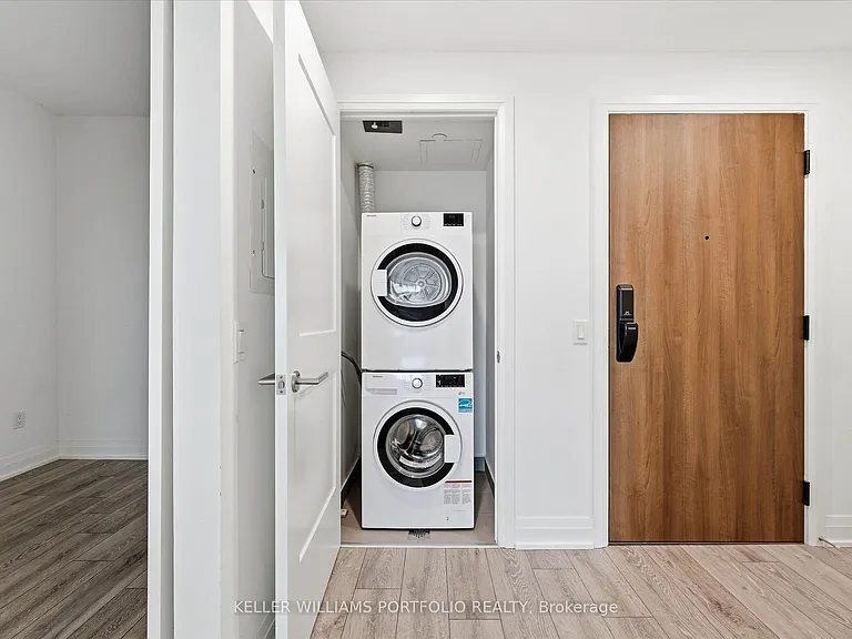 21 Park St E #506 — Photo 25