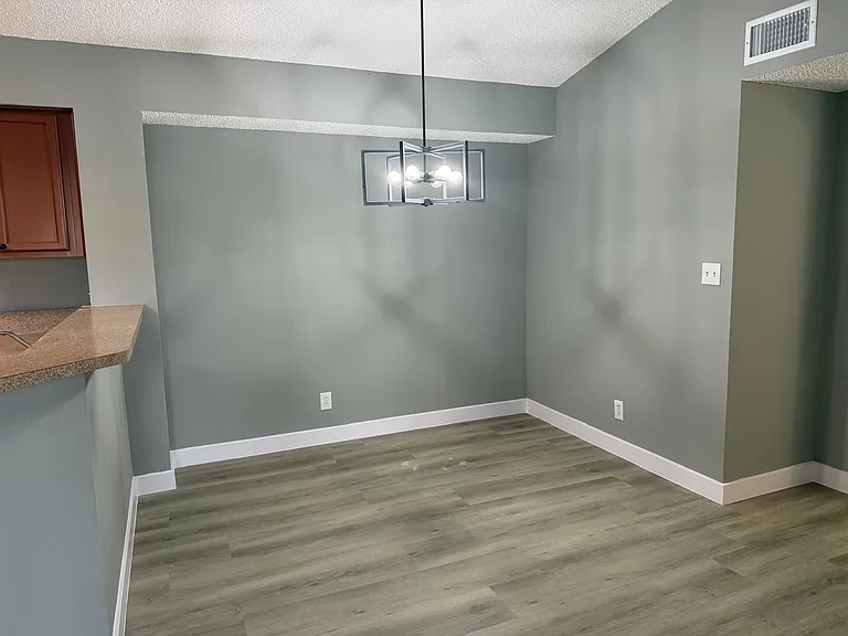 7670 Westwood Dr #715 — Photo 23