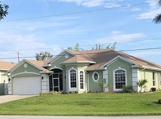 426 Park Ave, Sebastian, FL 32958
