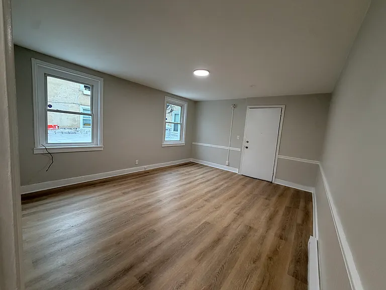 217 Northampton St #1 — Photo 4