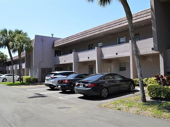 3rd image of 2700 Casita Way APT 115