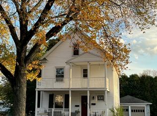 257 Ashley St, West Springfield, MA 01089