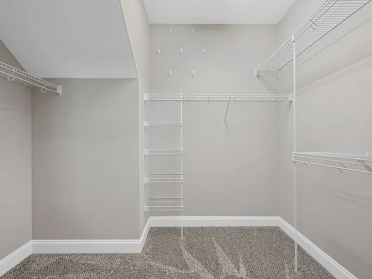 1140 Eagles Bluff Dr — Photo 18