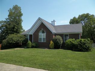 4227 Royal Oak Dr, New Albany, IN