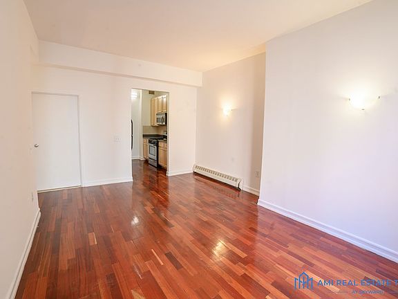 4th image of 191 Saint Nicholas Ave APT 1
