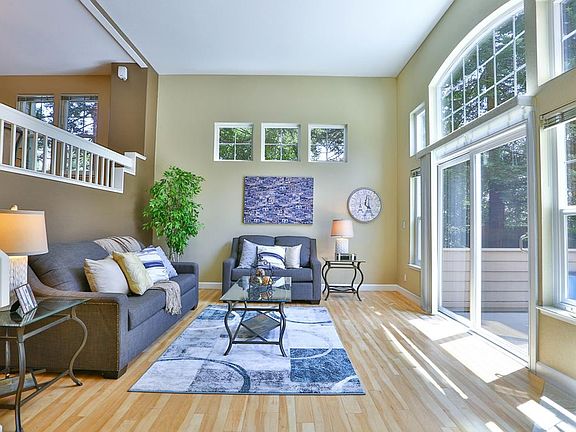 3rd image of 4628 Hampton Falls Pl