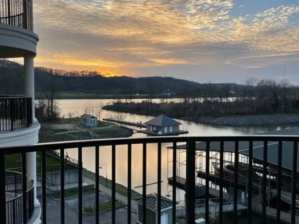 400 Warioto Way APT 404, Ashland City, TN 37015