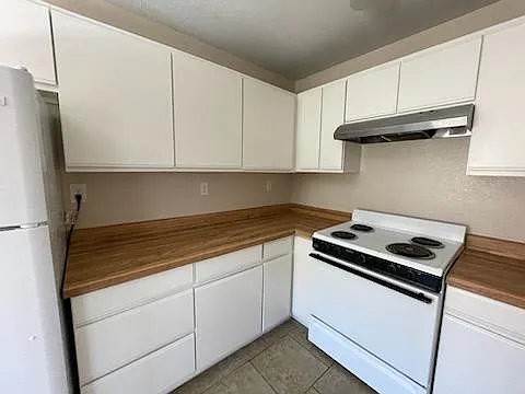 73731 Serrano Dr #3 — Photo 5