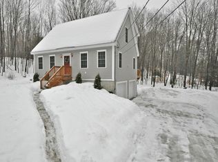 1 Merry Hill Rd, Nottingham, NH 03290