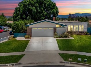1373 Elm Cir, Corona, CA 92879