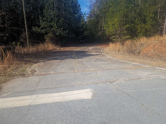3rd image of 25 High Way